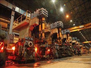 سرمایه‌گذاری ۳۰۰ میلیون یورویی در آهن و فولاد سرمد ابرکوه